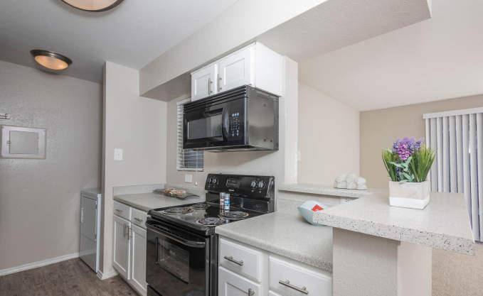 Apartment for rent at 8630 Easton Commons Dr, Houston, TX 77095