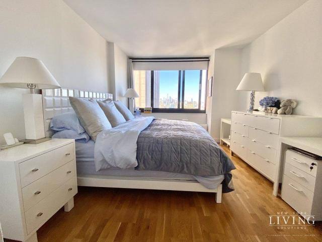 Apartment for rent at 105 Duane St #36E, New York, NY 10007