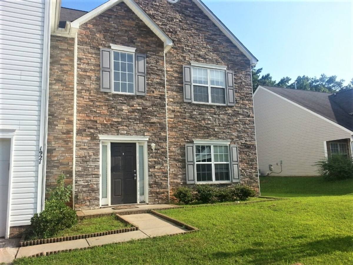 House for rent at 1921 Lexington Ave, Monroe, NC 28112