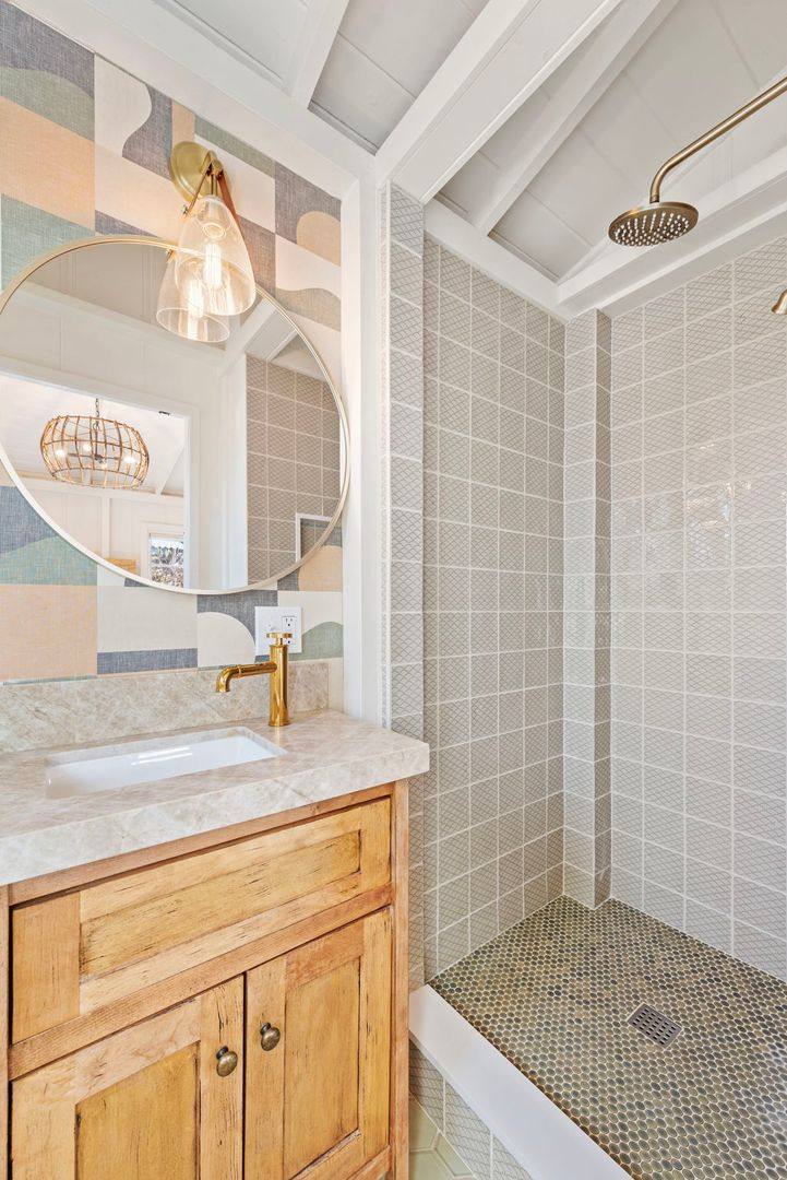 Apartment for rent at 231-241 Cajon, Laguna Beach, CA 92651