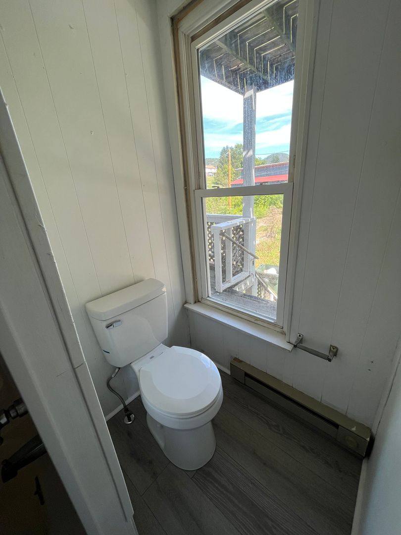 Apartment for rent at 305 W Linn St, Bellefonte, PA 16823