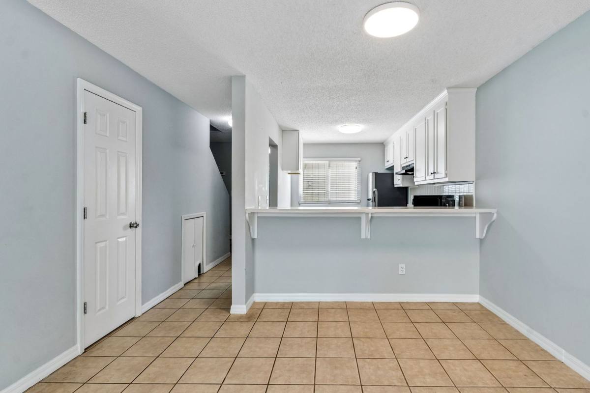 Townhouse for rent at 833 Mary St #A, Fernandina Beach, FL 32034