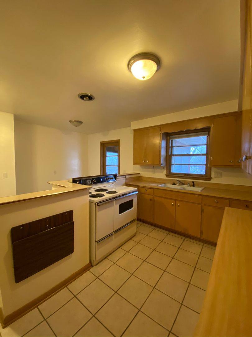 Apartment for rent at 401 Berwyn Dr, Madison, WI 53711