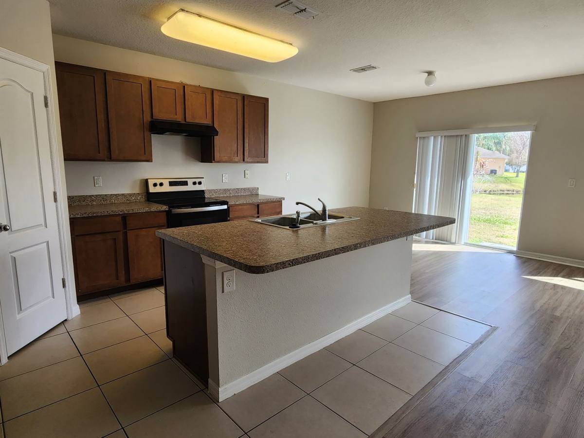 House for rent at 1738 Savannah Lane, Port Orange, FL 32128