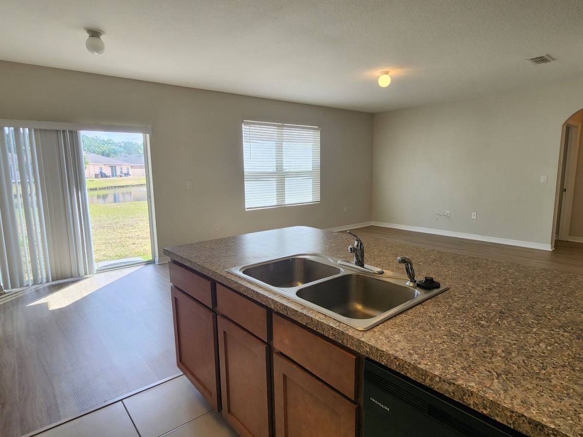 House for rent at 1738 Savannah Lane, Port Orange, FL 32128