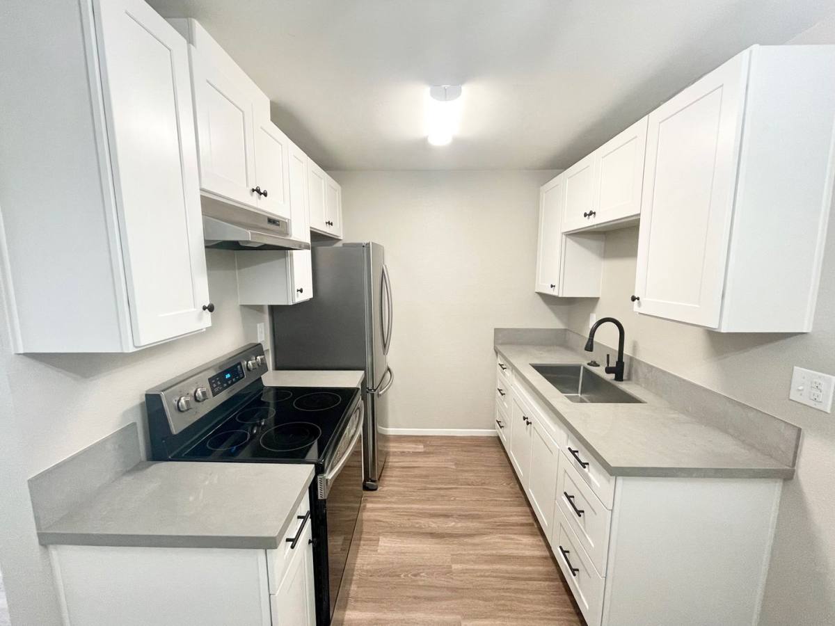 Apartment for rent at 1141 E 7th St, National City, CA 91950