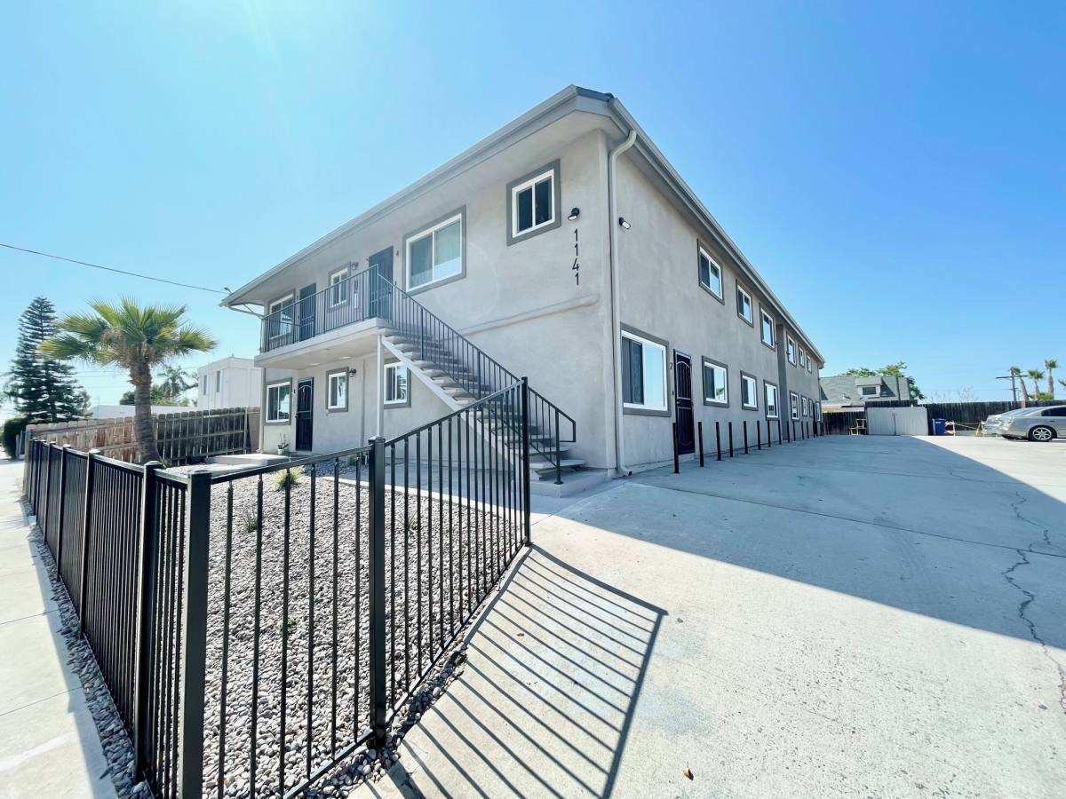 Apartment for rent at 1141 E 7th St, National City, CA 91950