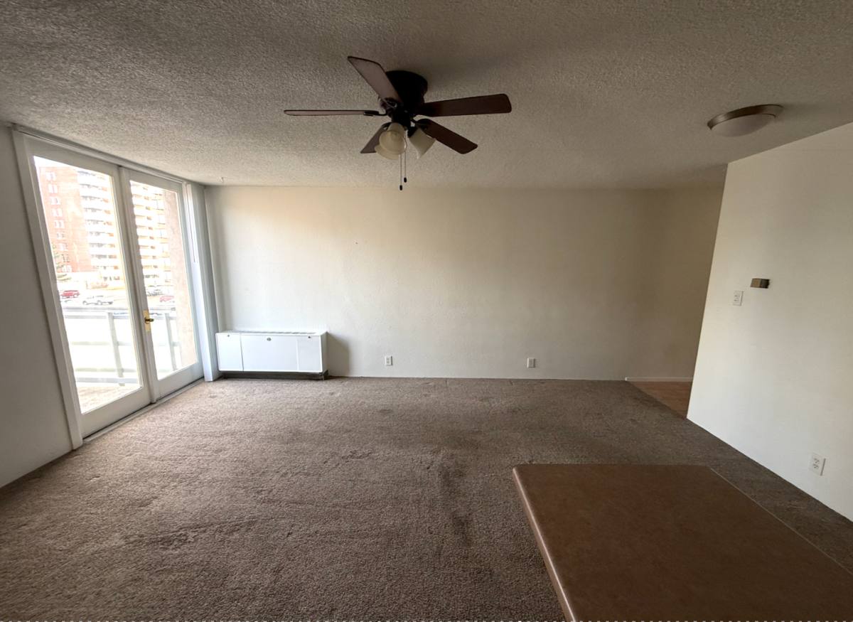 Apartment for rent at 2500 S York St, Denver, CO 80210