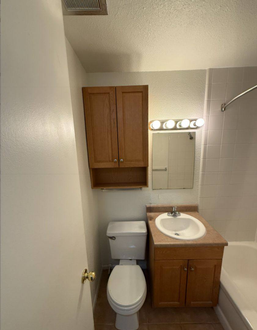 Apartment for rent at 2500 S York St, Denver, CO 80210