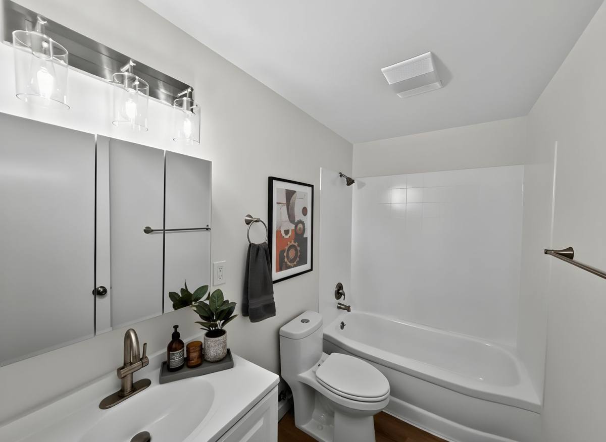 Apartment for rent at 5121 17th Ave NW, Seattle, WA 98107