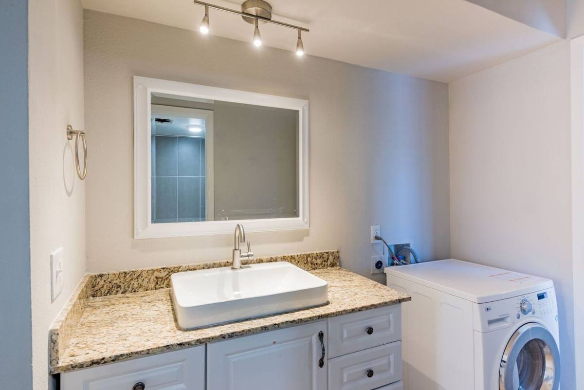 Apartment for rent at 645 E 200 S, Salt Lake City, UT 84102