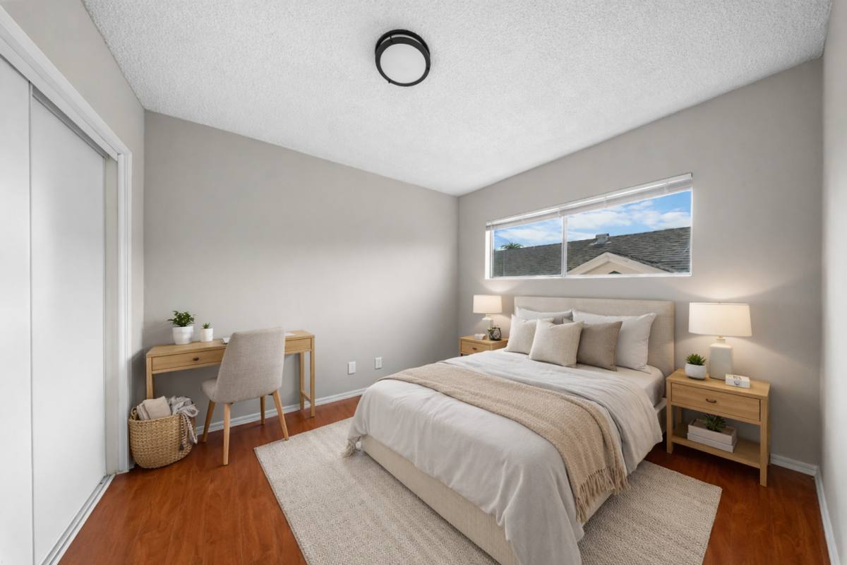 Apartment for rent at 833 Gardenia Ave, Long Beach, CA 90813