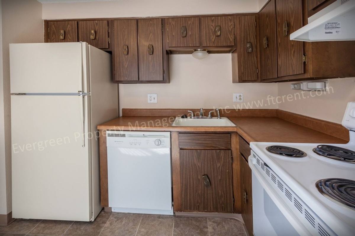 1707-1721 E 16th St, Loveland, CO 80538 - Townhouse for Rent - Image 7