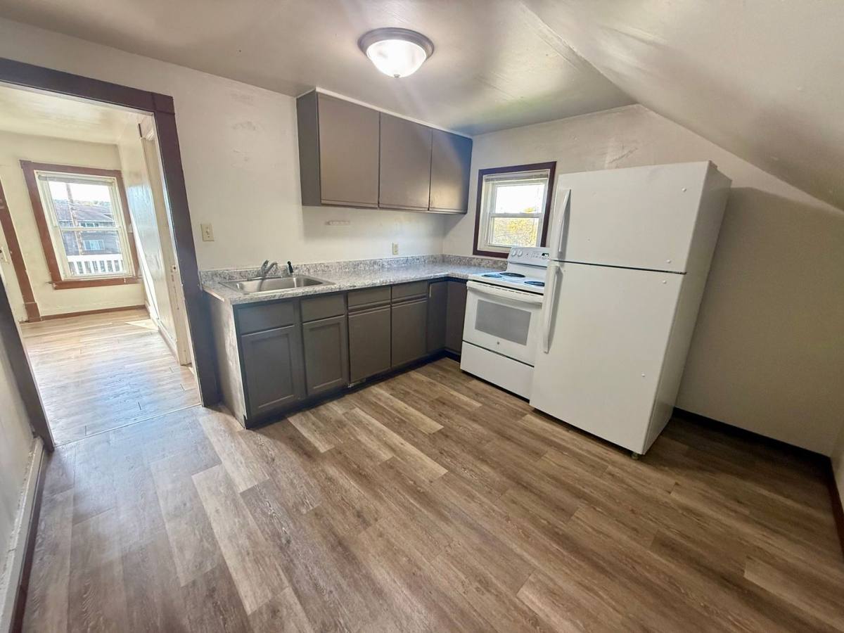 Apartment for rent at 1305 Merrill Ave, Wausau, WI 54401