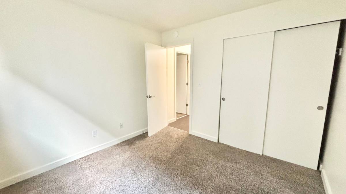 Apartment for rent at 1424 SE Holgate Blvd, Portland, OR 97202