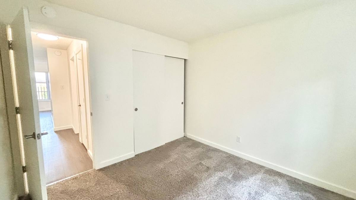 Apartment for rent at 1424 SE Holgate Blvd, Portland, OR 97202