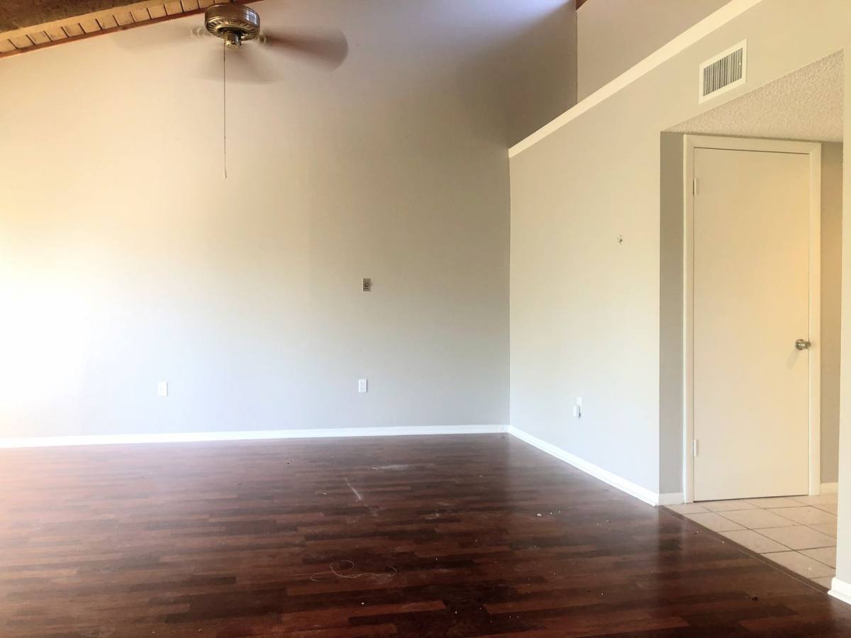 Apartment for rent at 5942 Peregrine Ave, Orlando, FL 32819