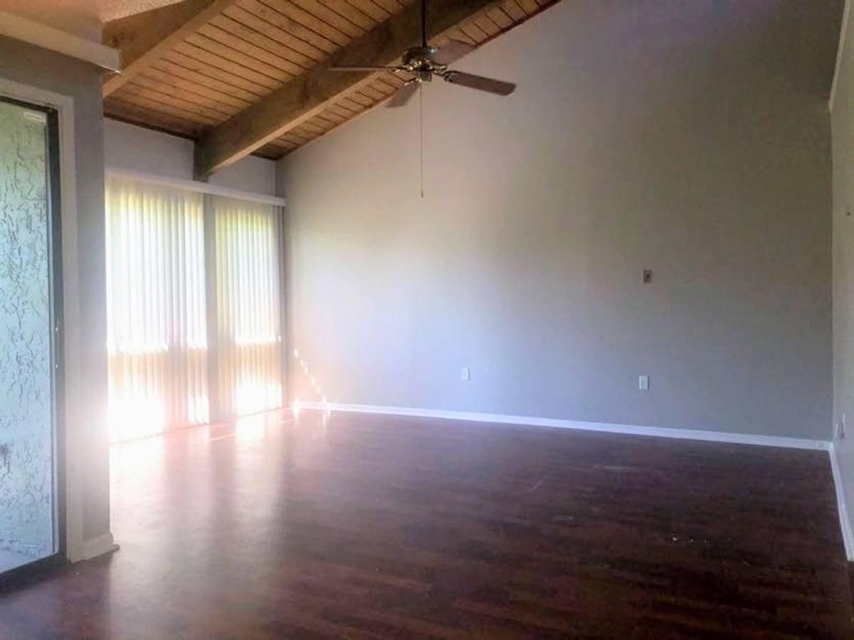 Apartment for rent at 5942 Peregrine Ave, Orlando, FL 32819