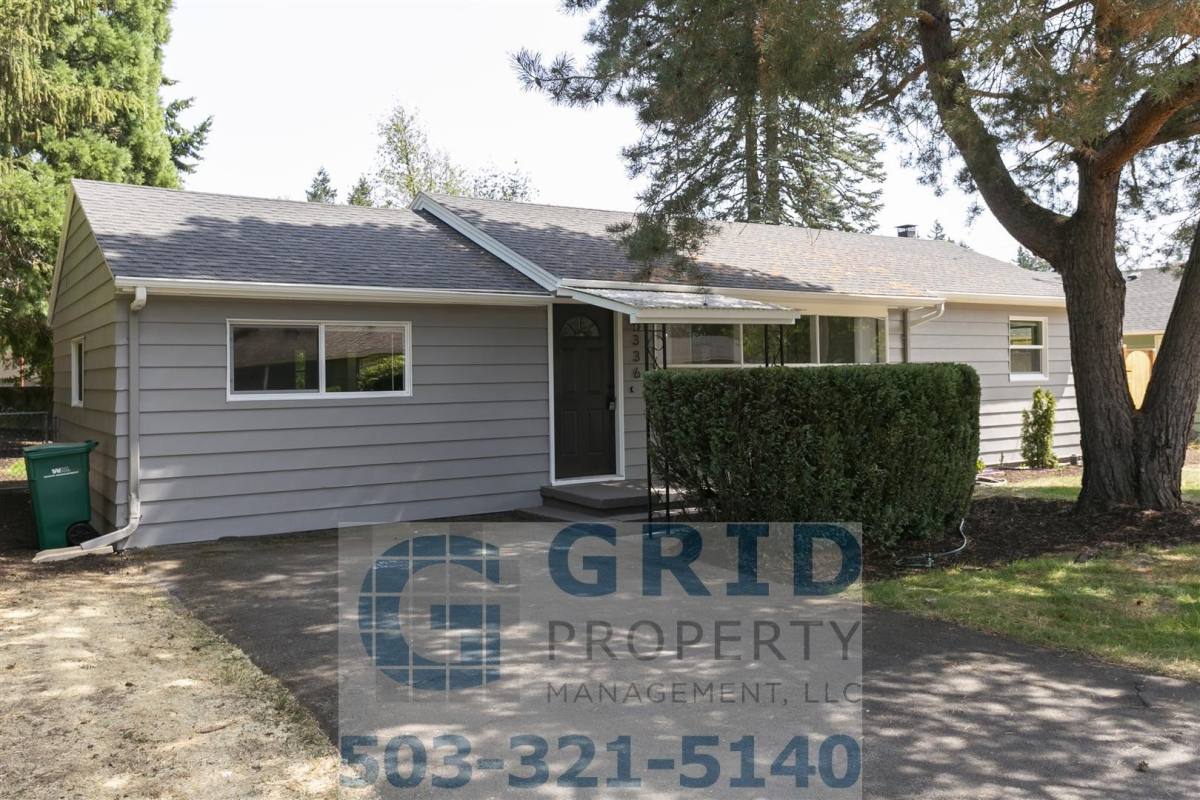 House for rent at 336 NE 128th Ave, Portland, OR 97230