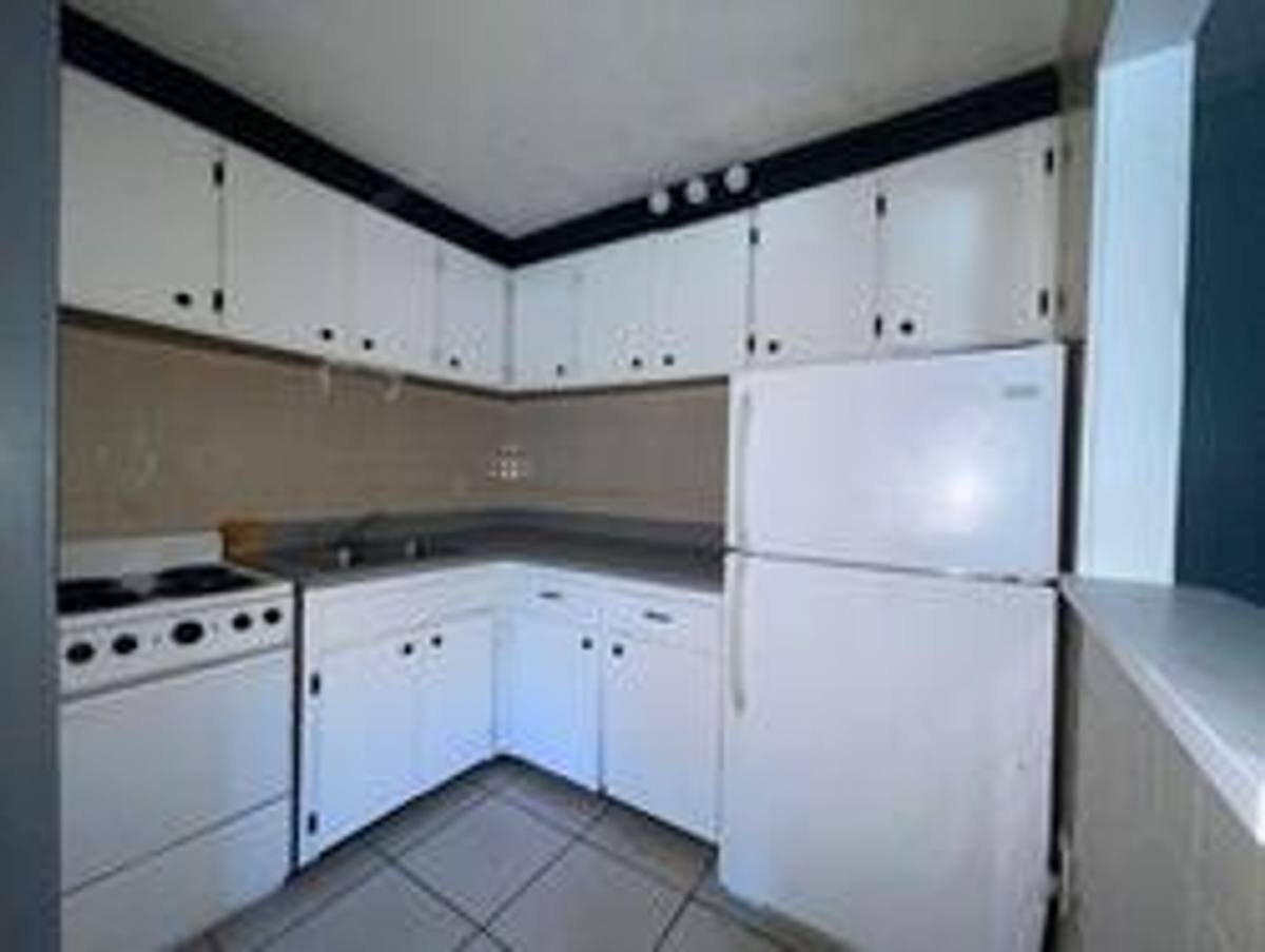 Apartment for rent at 2210 Thonotosassa Rd, Plant City, FL 33563