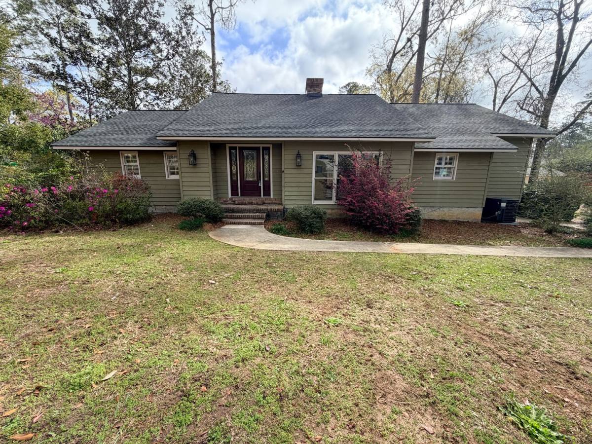 House for rent at 2124 Northwood Circle, Valdosta, GA 31602
