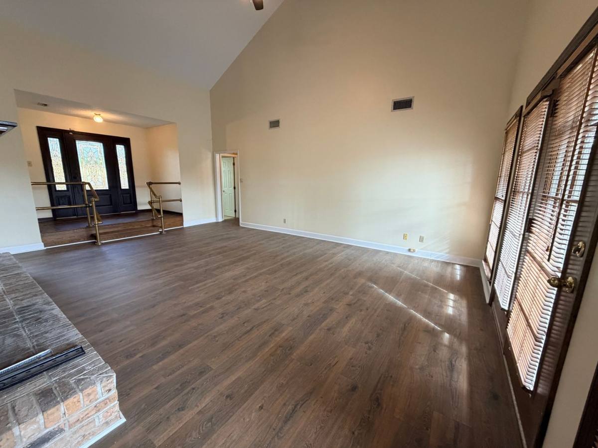 House for rent at 2124 Northwood Circle, Valdosta, GA 31602