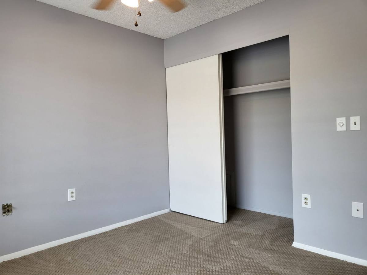 Condo for rent at 2721 Hidden Lake Blvd, Sarasota, FL 34237