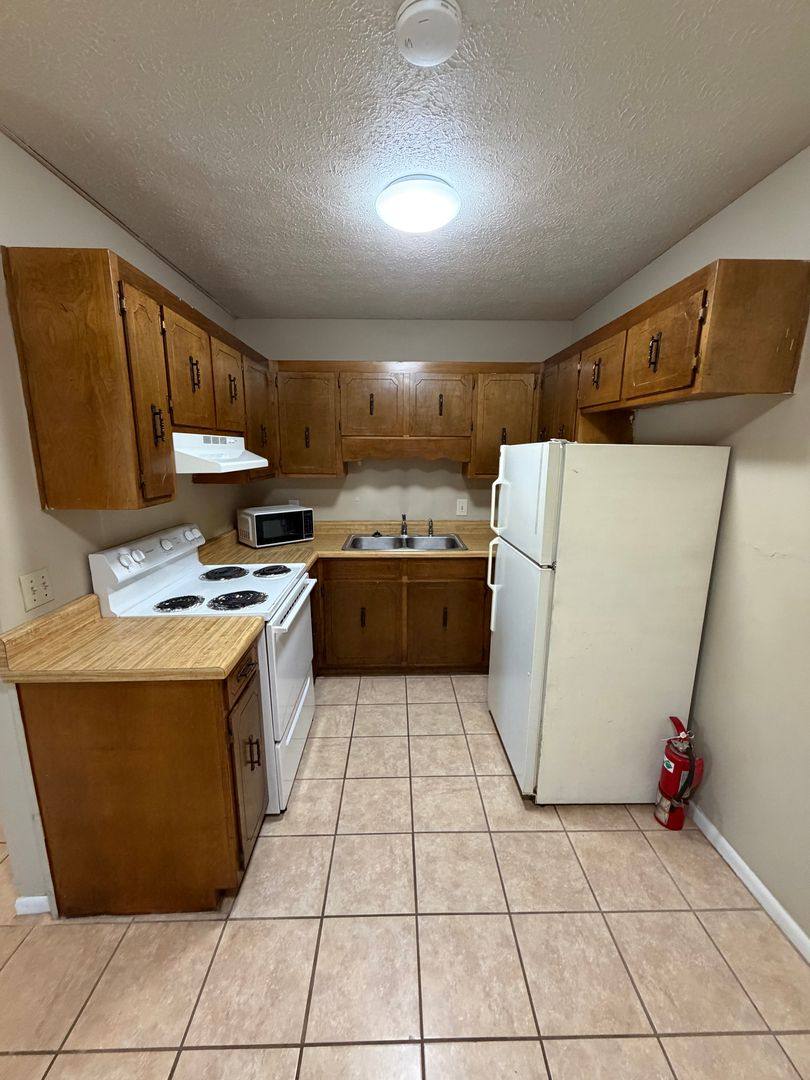 Apartment for rent at 600 Bob Little Rd, Panama City, FL 32404