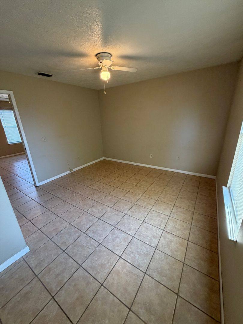 Apartment for rent at 600 Bob Little Rd, Panama City, FL 32404