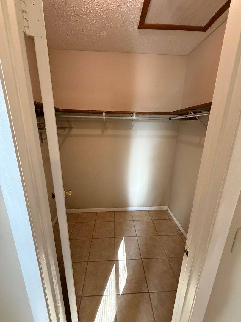 Apartment for rent at 600 Bob Little Rd, Panama City, FL 32404