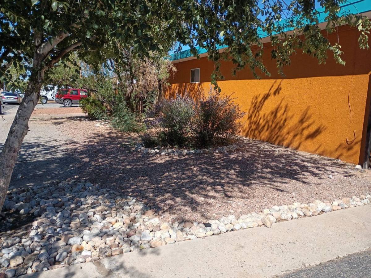 Apartment for rent at 1132 Palomas Dr SE, Albuquerque, NM 87108