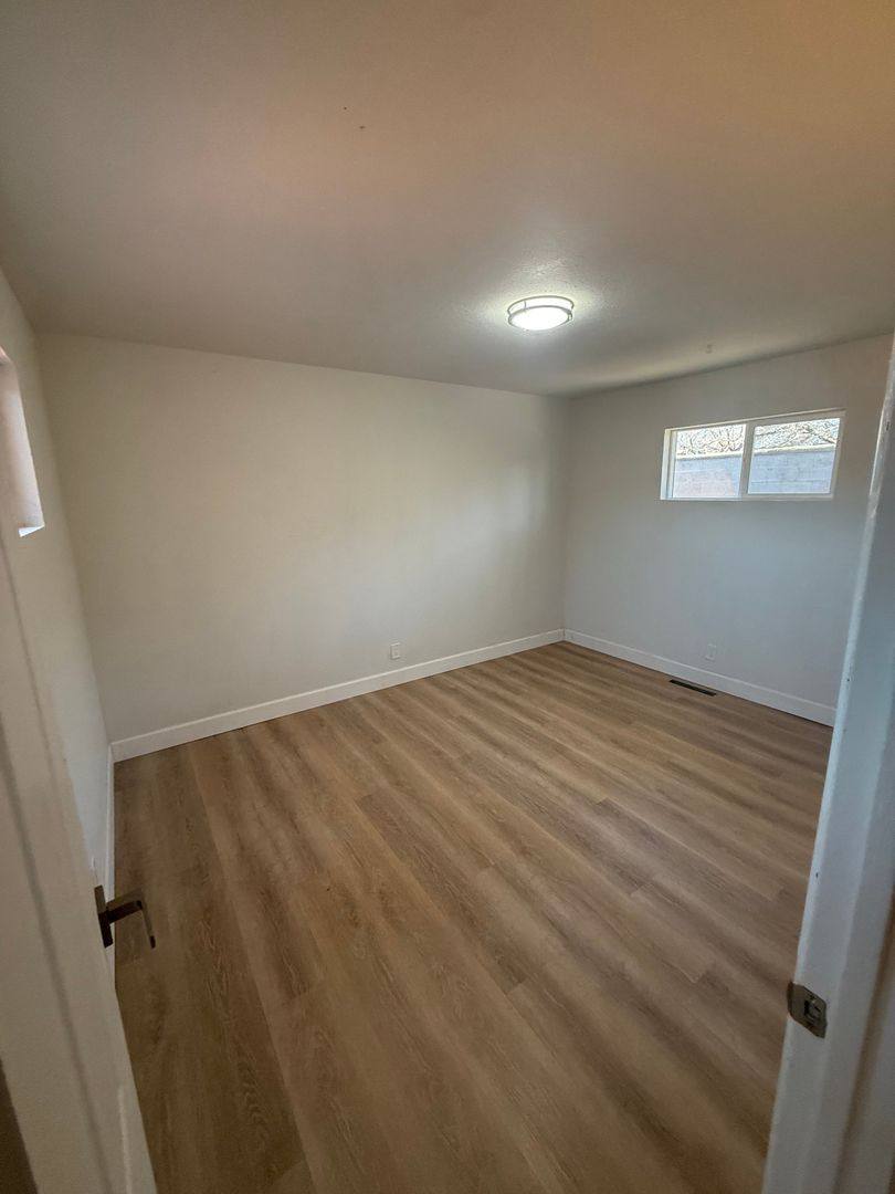Apartment for rent at 1132 Palomas Dr SE, Albuquerque, NM 87108