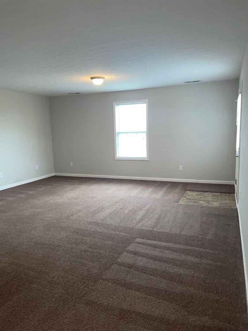 Apartment for rent at 367 Upper Stone Ave #G, Bowling Green, KY 42101