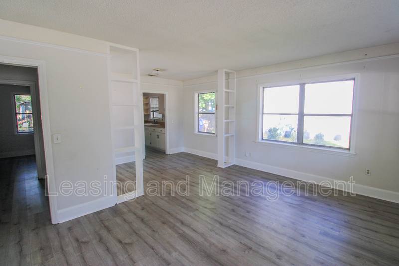 House for rent at 2104 Maybank Highway, Charleston, SC 29412