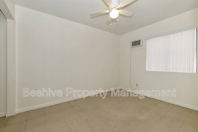 Apartment for rent at 1040 N 28th St #8, Phoenix, AZ 85008