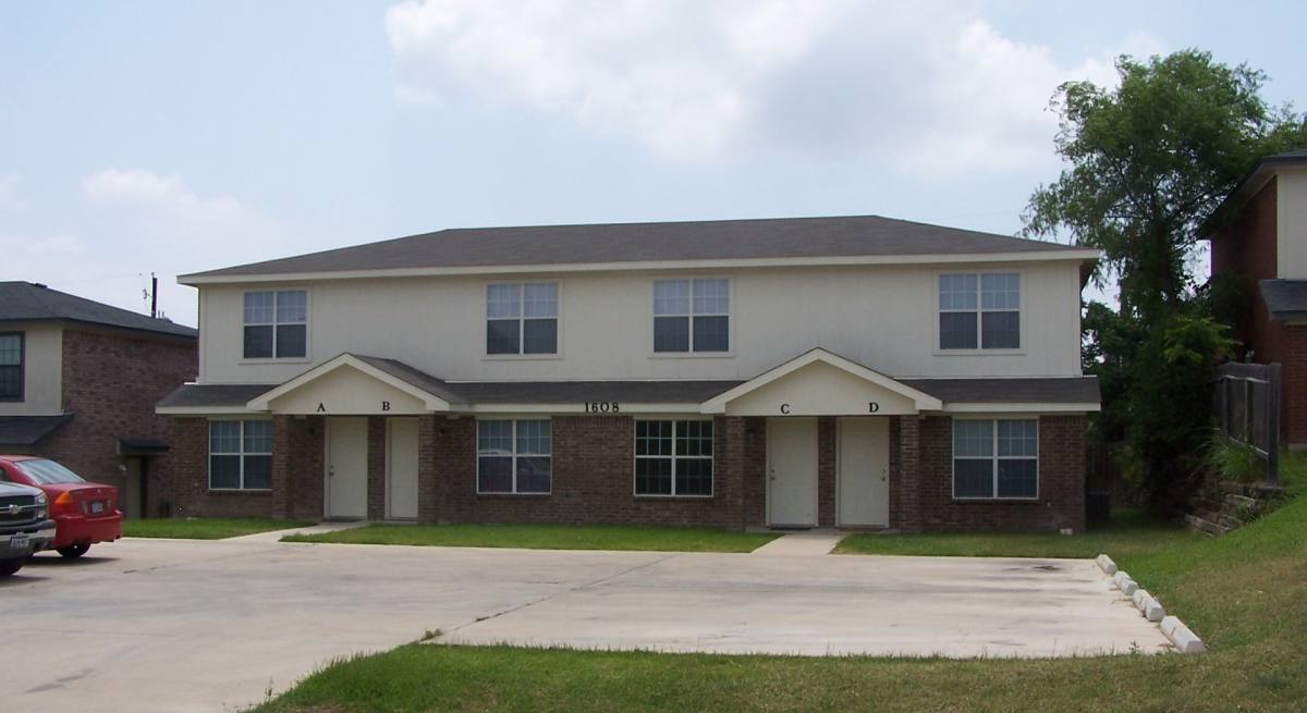 Townhouse for rent at 1608 Aztec, Harker Heights, TX 76548