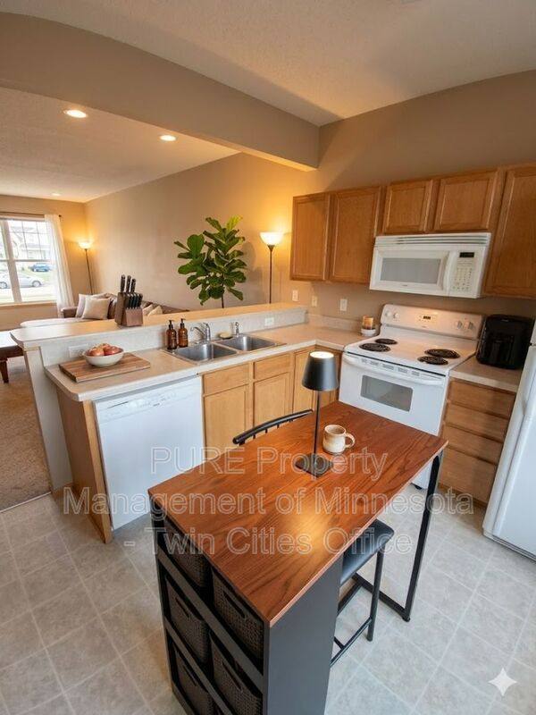 Townhouse for rent at 18 Hope Circle, Hudson, WI 54016