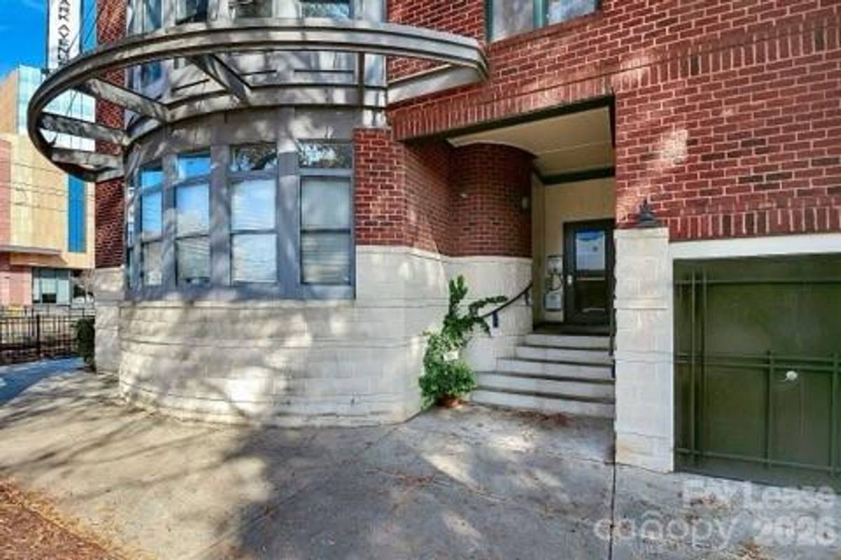 Apartment for rent at 115 Park Ave, Charlotte, NC 28203