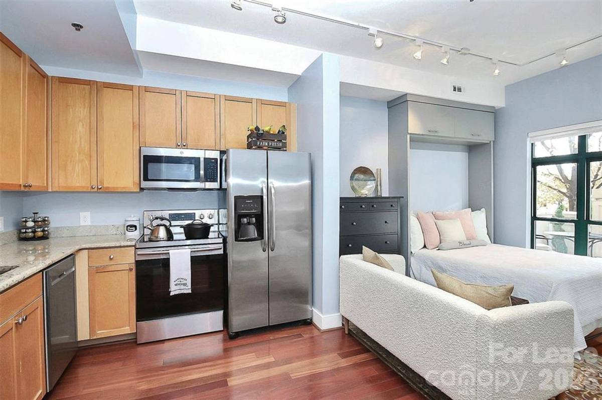 Apartment for rent at 115 Park Ave, Charlotte, NC 28203