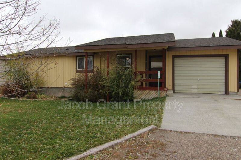 House for rent at 5023 E Walker Ave #A, Iona, ID 83427