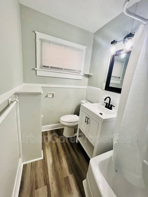 Apartment for rent at 232 4th St N #3, Saint Petersburg, FL 33701