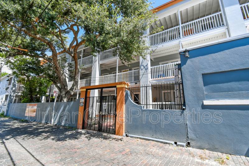 Apartment for rent at 232 4th St N #3, Saint Petersburg, FL 33701