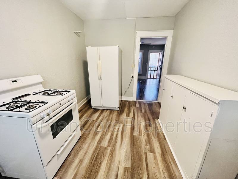 Apartment for rent at 232 4th St N #3, Saint Petersburg, FL 33701