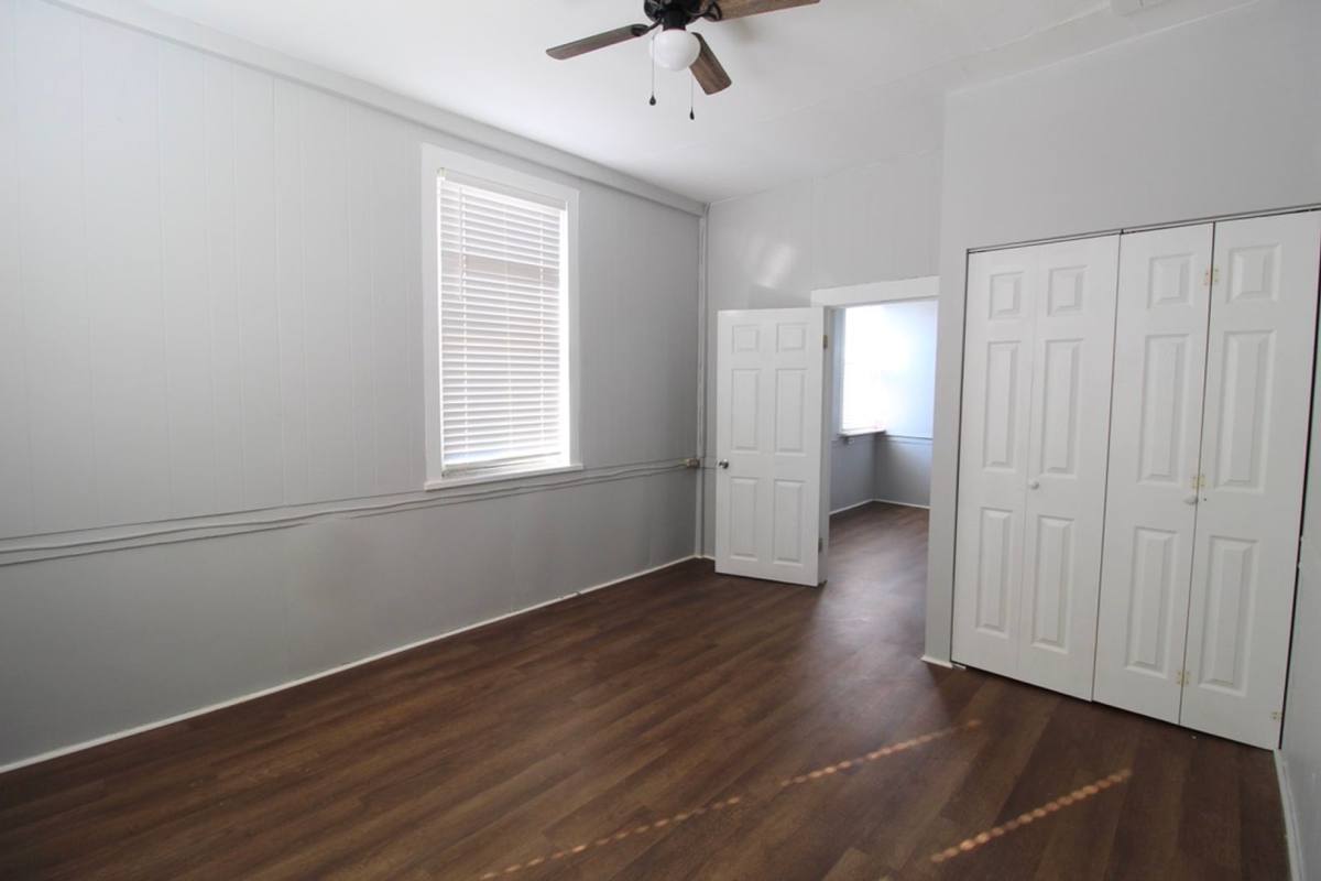 Apartment for rent at 98 Lee Ave, Elkton, VA 22827