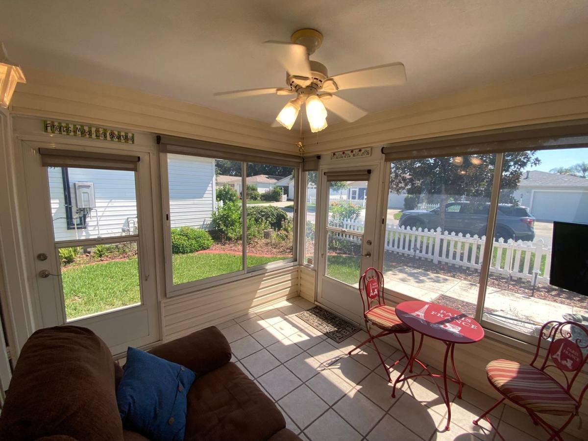 House for rent at 440 Canterbury Court, The Villages, FL 32162