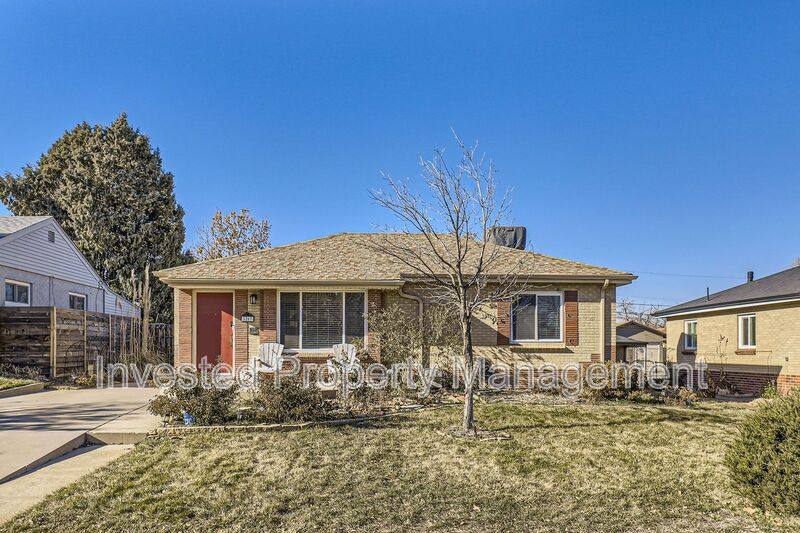 House for rent at 3267 Ivanhoe St, Denver, CO 80207