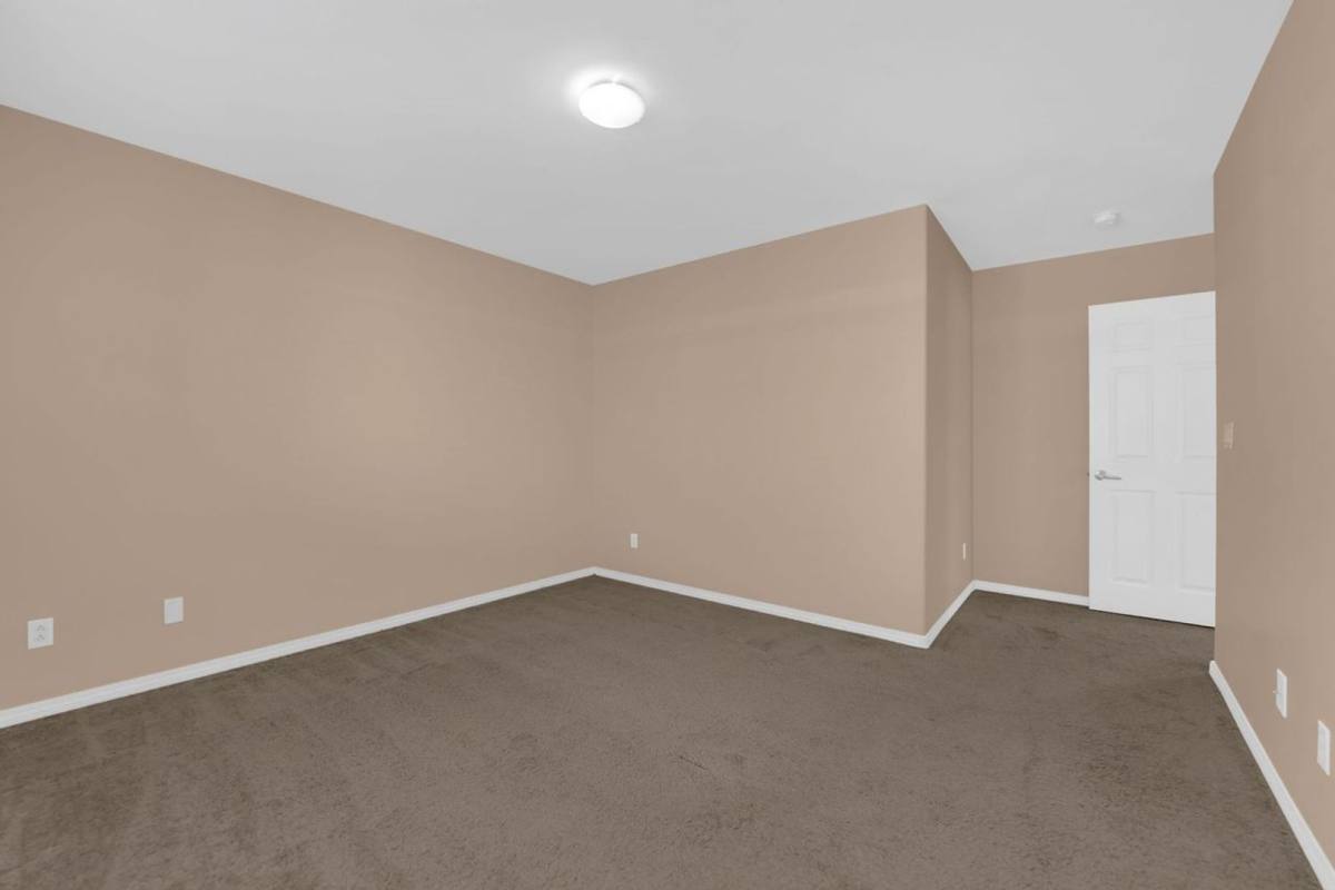 House for rent at 7330 Phlox Rd, Las Vegas, NV 89113