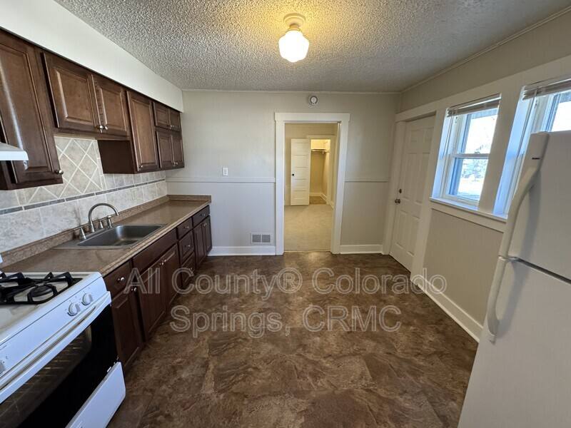 Apartment for rent at 1431 W Kiowa St #2, Colorado Springs, CO 80904