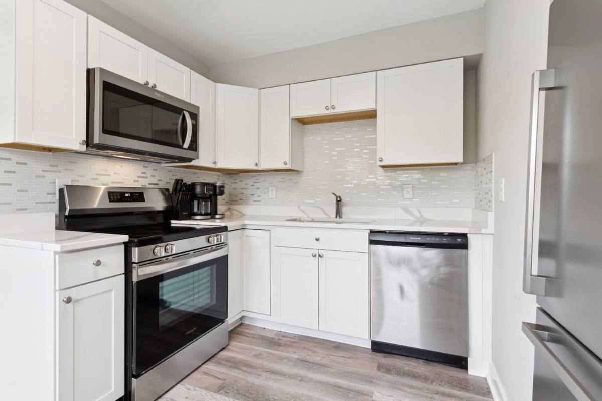 House for rent at 209 Woodstock St, Portsmouth, VA 23701