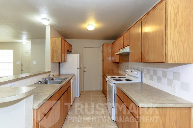Apartment for rent at 932 B Maplewood Dr, Harker Heights, TX 76548
